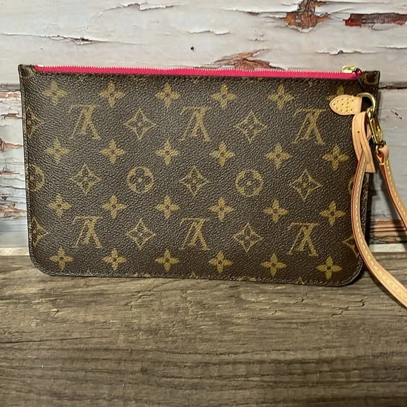Louis Vuitton Monogram Clutch Neverfull NM Pouch. Authentic. - Picture 2 of 12